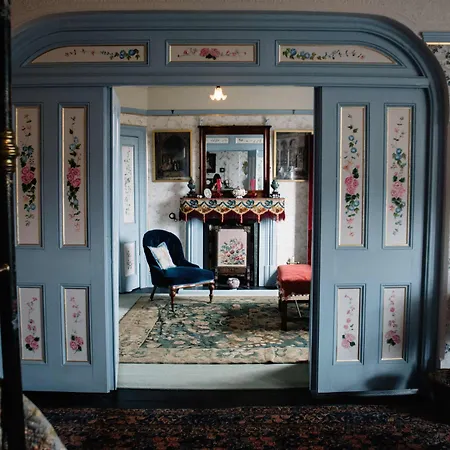 St Benedict - Victorian Bed And Breakfast-2